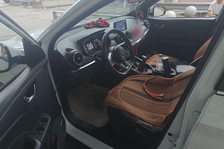 Used Dongfeng Fengon 500 2021 1.5L Manual Enjoyment Model Driver Seat