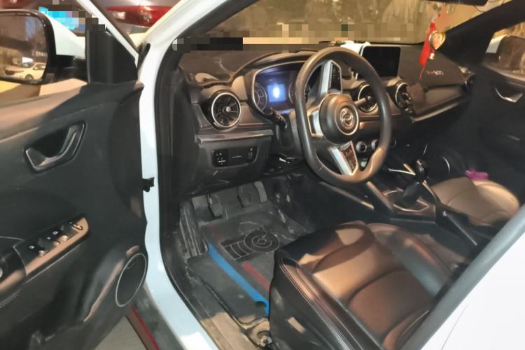 Used Dongfeng Fengon 500 2021 1.5L Manual Enjoyment Model Driver Seat