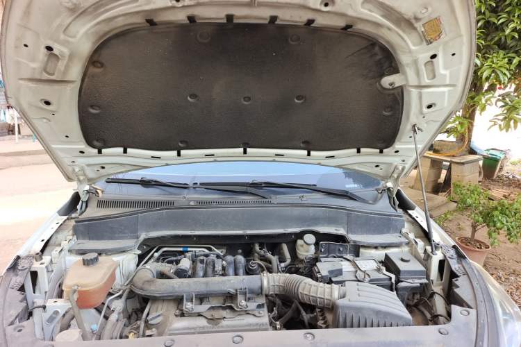 Used Dongfeng Fengon 500 2021 1.5L CVT Enjoyment Version Engine Bay