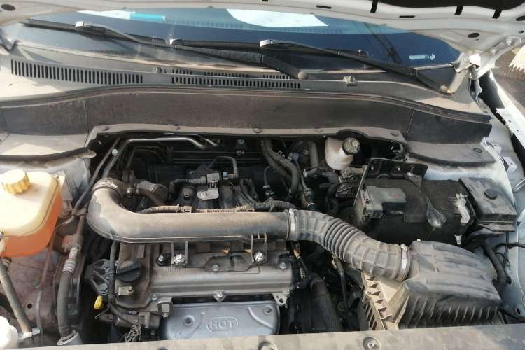 Used Dongfeng Fengon 500 2021 1.5L CVT Enjoyment Version Engine Bay