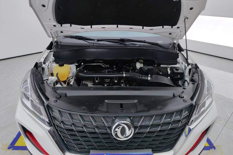 Used Dongfeng Fengon 500 2021 1.5L Manual Enjoyment Model Engine Bay