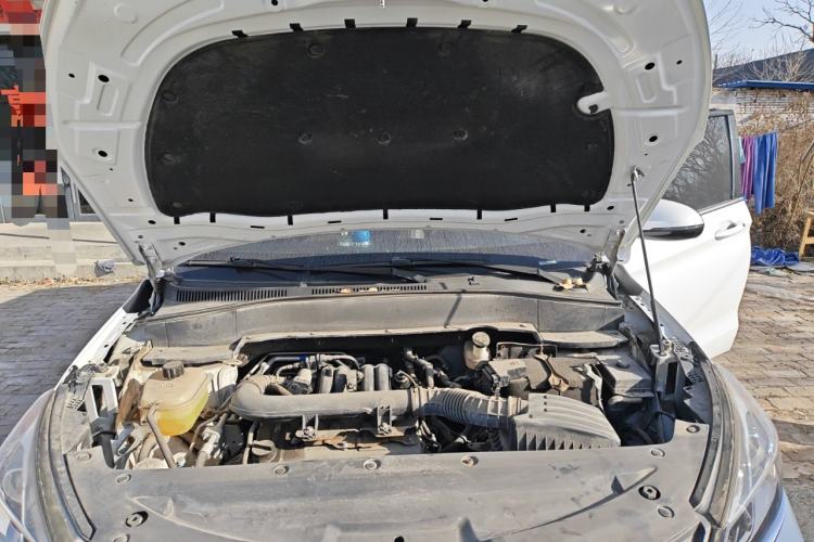 Used Dongfeng Fengon 500 2021 1.5L Manual Enjoyment Model Engine Bay