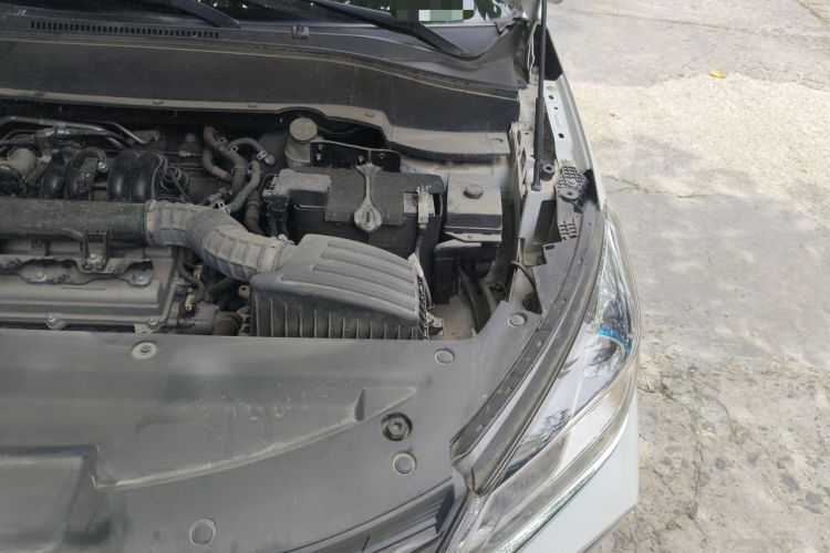 Used Dongfeng Fengon 500 2021 1.5L Manual Enjoyment Model Engine Bay Left