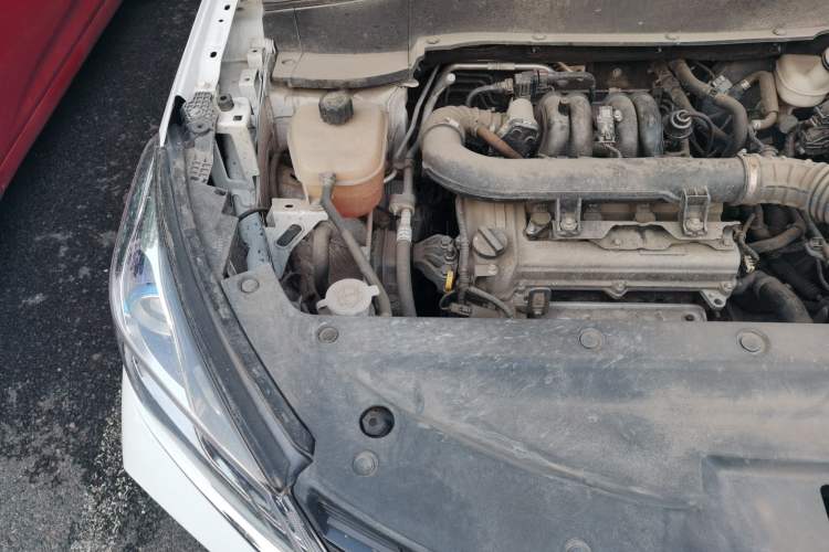 Used Dongfeng Fengon 500 2021 1.5L CVT Enjoyment Model Engine Bay Right