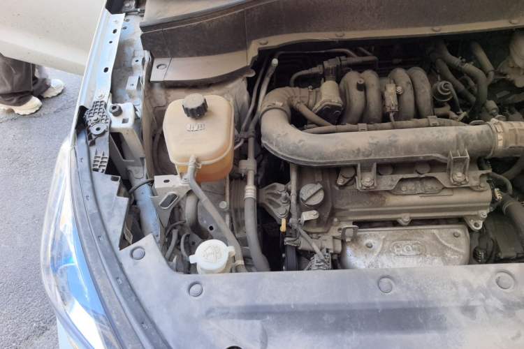 Used Dongfeng Fengon 500 2021 1.5L CVT Enjoyment Model Engine Bay Right