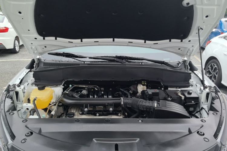 Used Dongfeng Fengon 500 2021 1.5L Manual Enjoyment Model Engine Bay