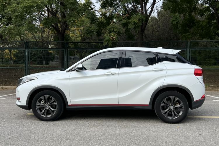 Used Dongfeng Fengon 500 2021 1.5L CVT Enjoyment Version Exterior 1