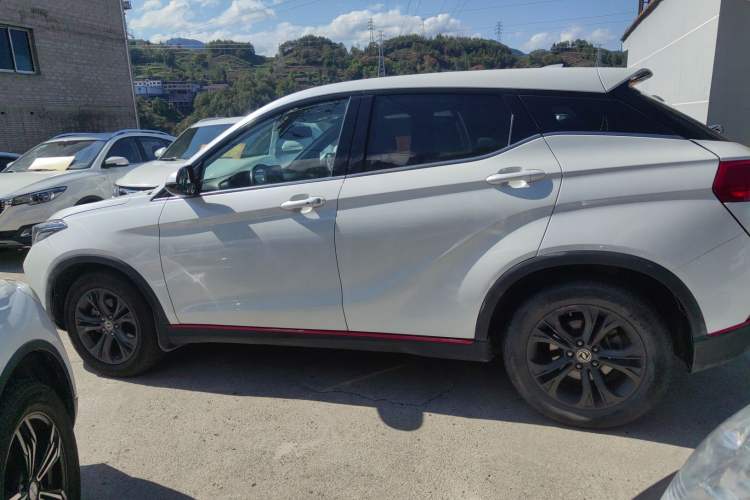 Used Dongfeng Fengon 500 2021 1.5L CVT Enjoyment Version Exterior 4