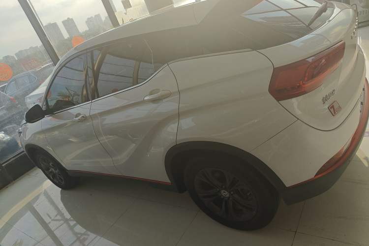 Used Dongfeng Fengon 500 2021 1.5L CVT Enjoyment Version Exterior 5