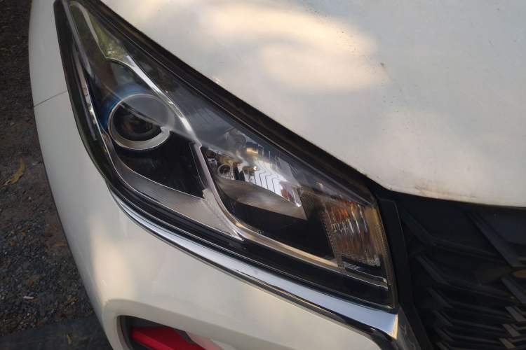 Used Dongfeng Fengon 500 2021 1.5L Manual Enjoyment Model Exterior 6