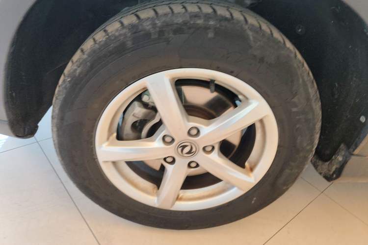 Used Dongfeng Fengon 500 2021 1.5L Manual Enjoyment Model Exterior 7