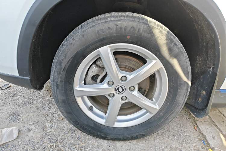 Used Dongfeng Fengon 500 2021 1.5L Manual Enjoyment Model Exterior 7