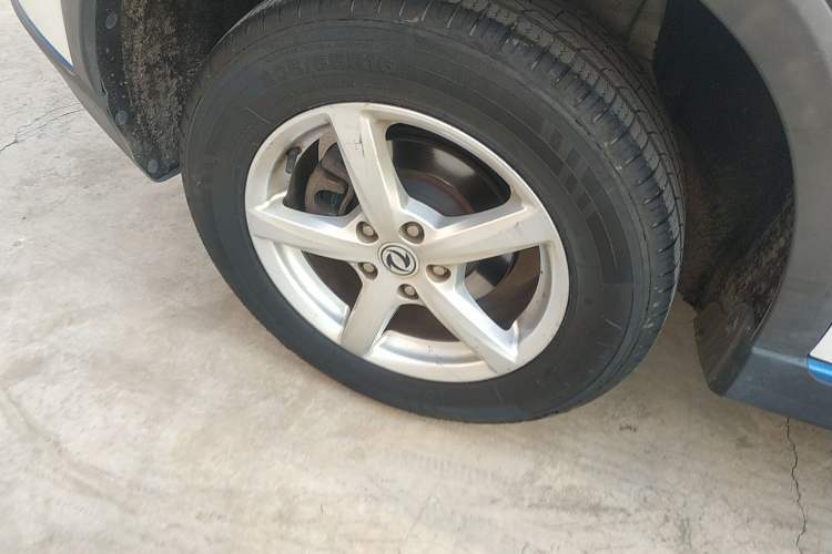 Used Dongfeng Fengon 500 2021 1.5L CVT Enjoyment Model Exterior 8