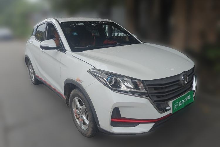 Used Dongfeng Fengon 500 2021 1.5L Manual Enjoyment Model Front Right 45 Deg