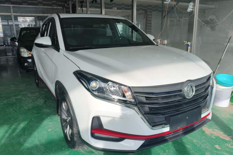 Used Dongfeng Fengon 500 2021 1.5L CVT Enjoyment Version Front Right 45 Deg