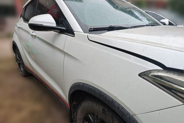 Used Dongfeng Fengon 500 2021 1.5L CVT Enjoyment Version Front Right 45 Deg