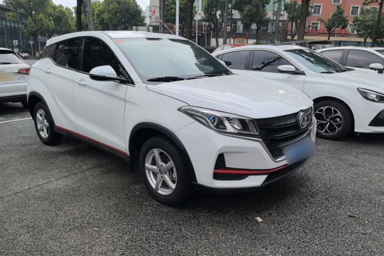 Used Dongfeng Fengon 500 2021 1.5L Manual Enjoyment Model Front Right 45 Deg