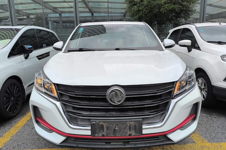 Used Dongfeng Fengon 500 2021 1.5L CVT Enjoyment Version Front