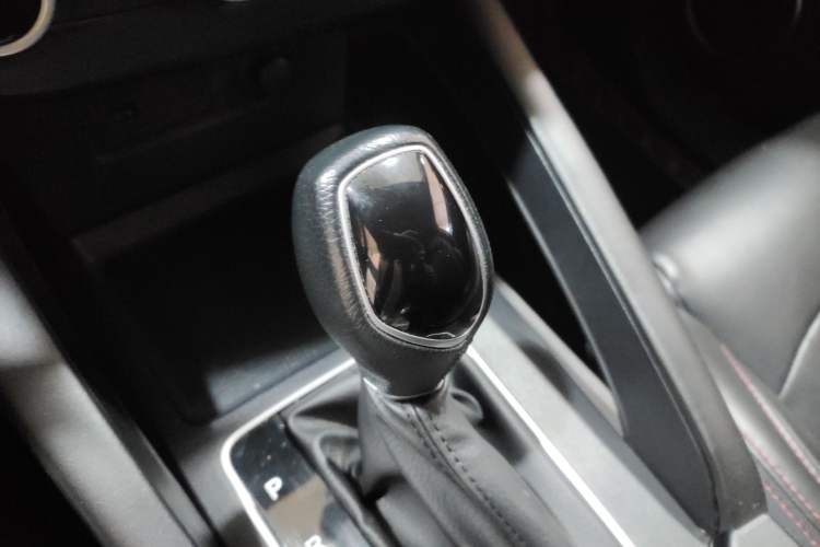 Used Dongfeng Fengon 500 2021 1.5L CVT Enjoyment Model Gear Lever