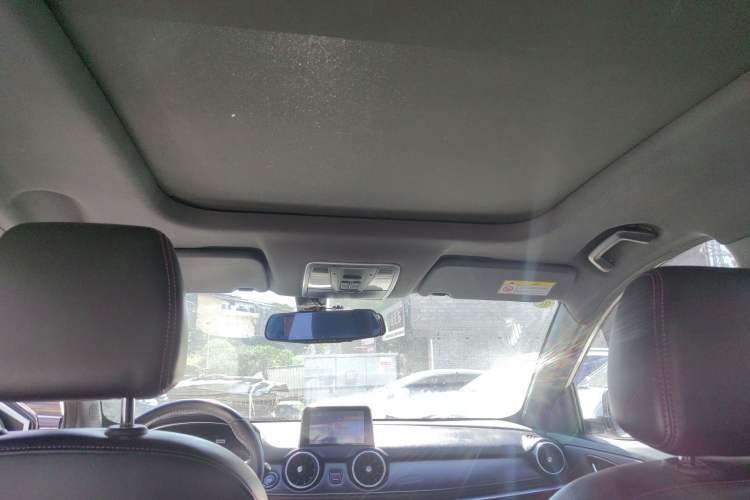 Used Dongfeng Fengon 500 2021 1.5L CVT Enjoyment Version Headliner