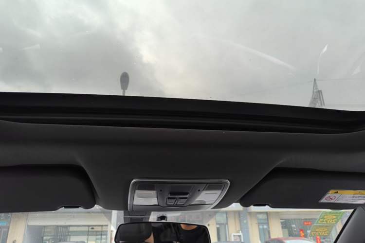 Used Dongfeng Fengon 500 2021 1.5L CVT Enjoyment Version Headliner