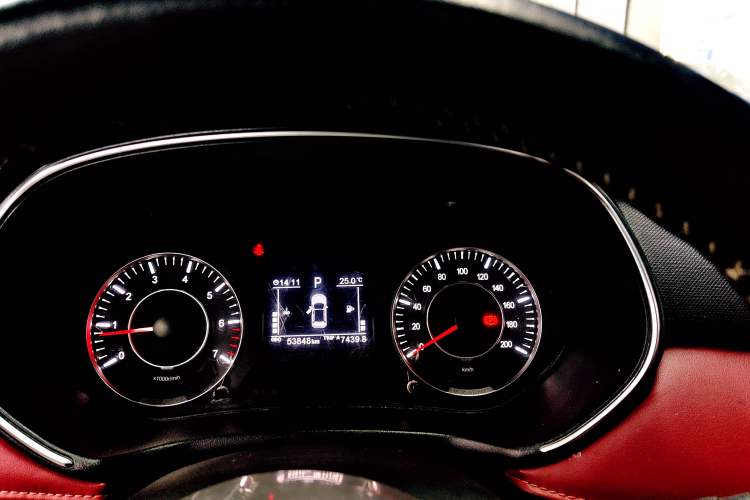 Used Dongfeng Fengon 500 2021 1.5L CVT Enjoyment Model Instrument Cluster