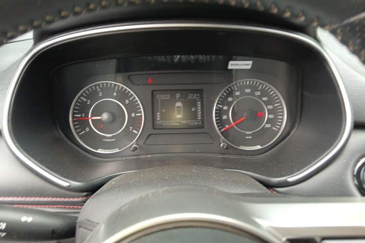Used Dongfeng Fengon 500 2021 1.5L CVT Enjoyment Version Instrument Cluster
