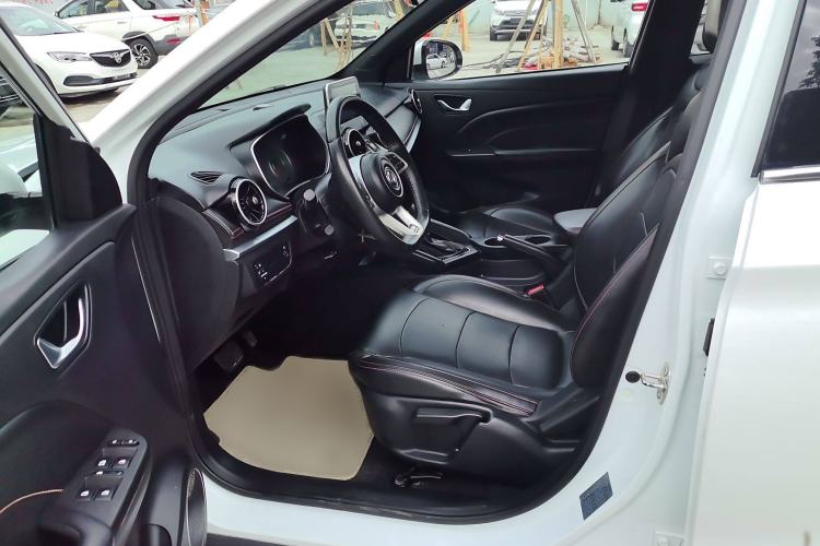 Used Dongfeng Fengon 500 2021 1.5L CVT Enjoyment Model Interior 1