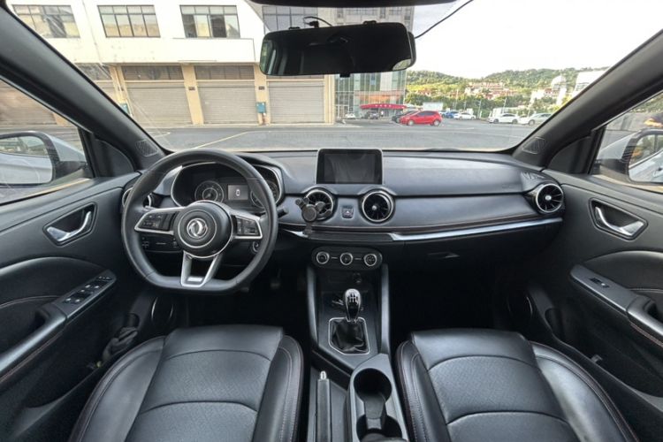 Used Dongfeng Fengon 500 2021 1.5L Manual Enjoyment Model Interior 1