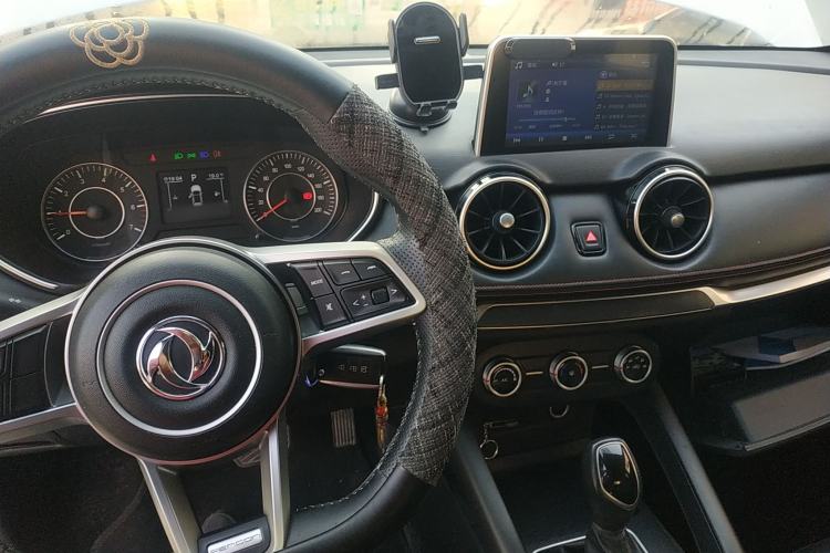 Used Dongfeng Fengon 500 2021 1.5L CVT Enjoyment Model Interior 2