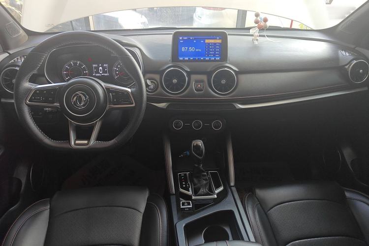 Used Dongfeng Fengon 500 2021 1.5L CVT Enjoyment Version Interior 3
