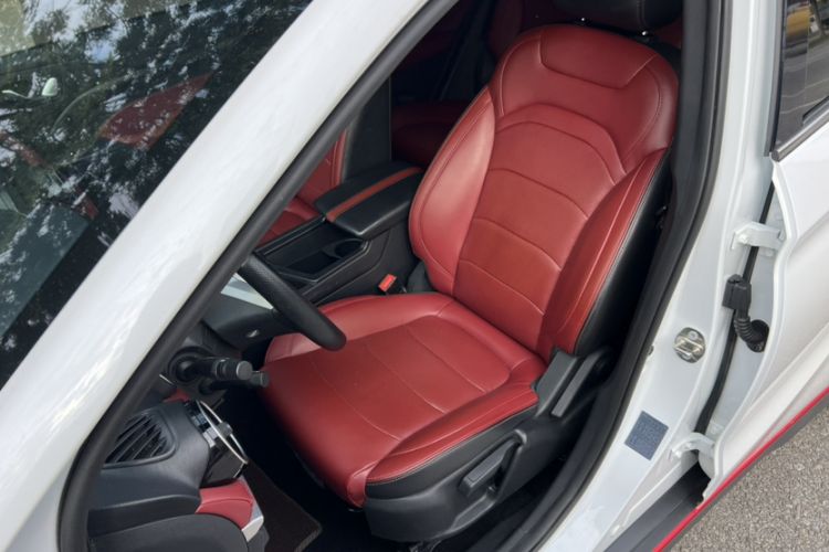 Used Dongfeng Fengon 500 2021 1.5L CVT Enjoyment Version Interior 4