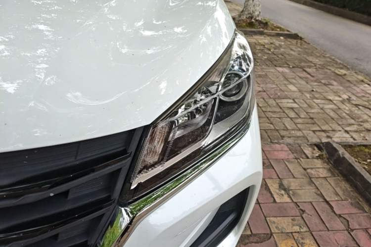 Used Dongfeng Fengon 500 2021 1.5L Manual Enjoyment Model Left Front Headlight