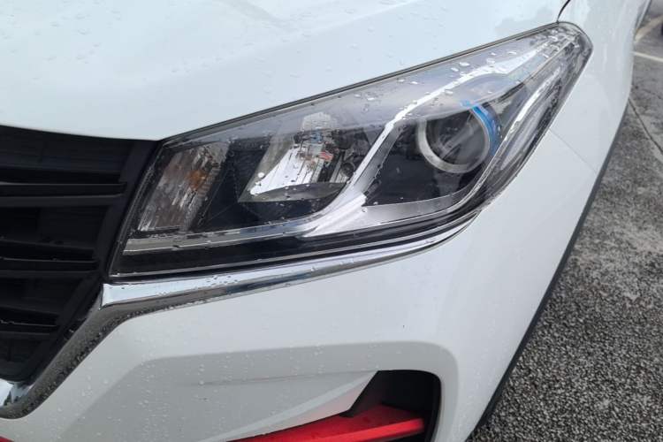 Used Dongfeng Fengon 500 2021 1.5L Manual Enjoyment Model Left Front Headlight
