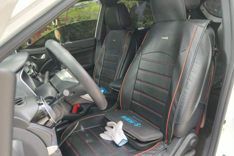 Used Dongfeng Fengon 500 2021 1.5L Manual Enjoyment Model Left Front Seat