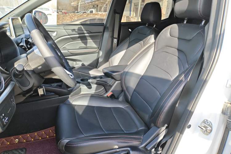 Used Dongfeng Fengon 500 2021 1.5L Manual Enjoyment Model Left Front Seat