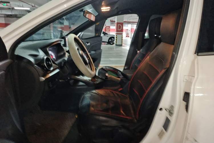 Used Dongfeng Fengon 500 2021 1.5L Manual Enjoyment Model Left Front Seat