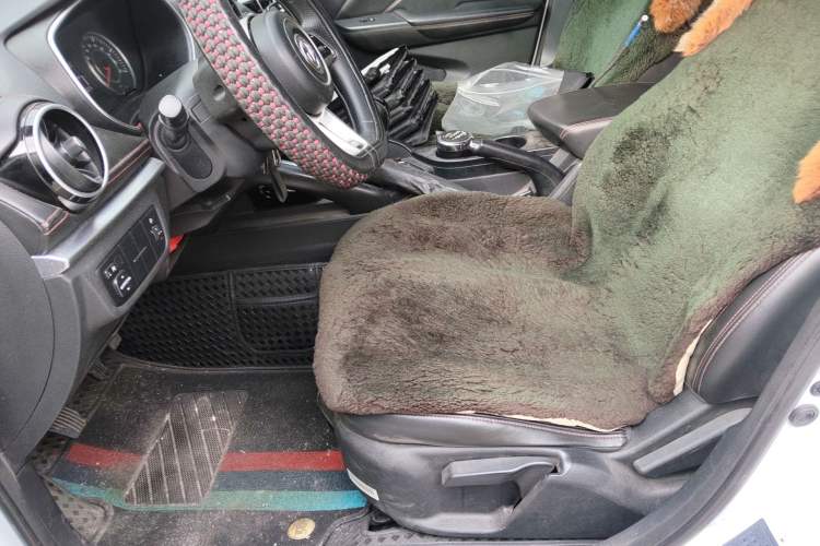 Used Dongfeng Fengon 500 2021 1.5L Manual Enjoyment Model Left Front Seat