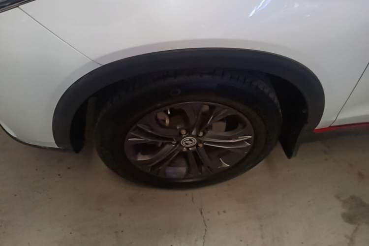 Used Dongfeng Fengon 500 2021 1.5L CVT Enjoyment Version Left Front Wheel Hub