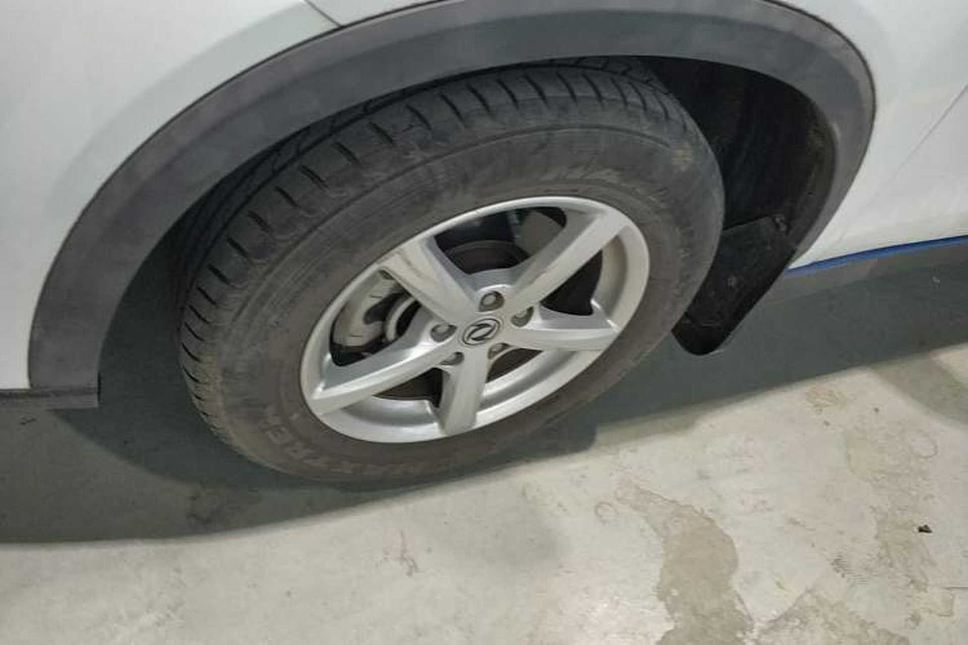 Used Dongfeng Fengon 500 2021 1.5L CVT Enjoyment Model Left Front Wheel Hub