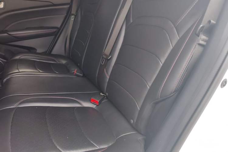 Used Dongfeng Fengon 500 2021 1.5L Manual Enjoyment Model Left Rear Seat