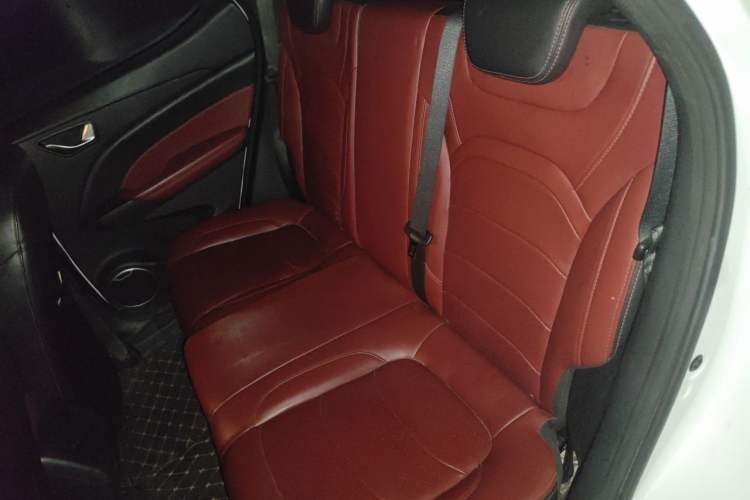 Used Dongfeng Fengon 500 2021 1.5L CVT Enjoyment Model Left Rear Seat