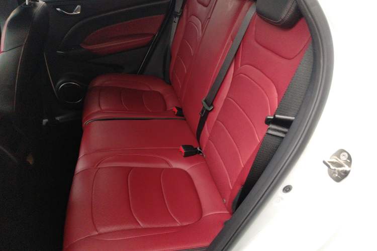 Used Dongfeng Fengon 500 2021 1.5L CVT Enjoyment Model Left Rear Seat