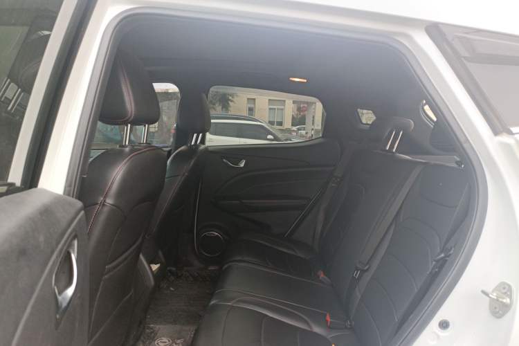 Used Dongfeng Fengon 500 2021 1.5L CVT Enjoyment Model Left Rear Seat