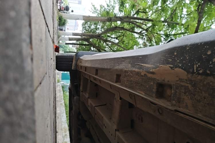 Used Dongfeng Fengon 500 2021 1.5L Manual Enjoyment Model Left Side Sill