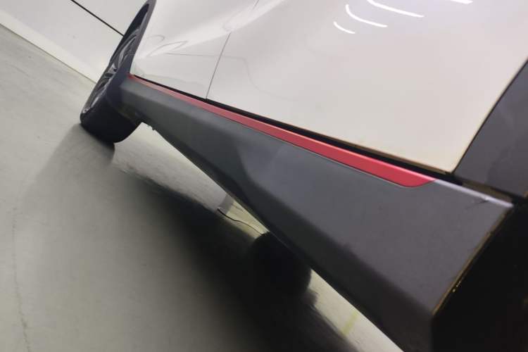 Used Dongfeng Fengon 500 2021 1.5L CVT Enjoyment Version Left Side Sill