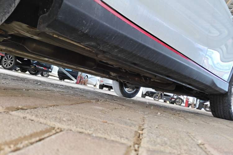 Used Dongfeng Fengon 500 2021 1.5L Manual Enjoyment Model Left Side Sill