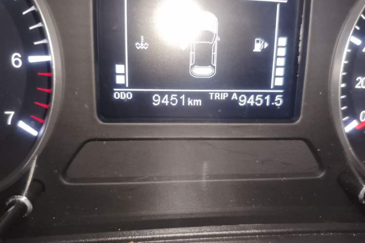 Used Dongfeng Fengon 500 2021 1.5L CVT Enjoyment Version Odometer Close Up
