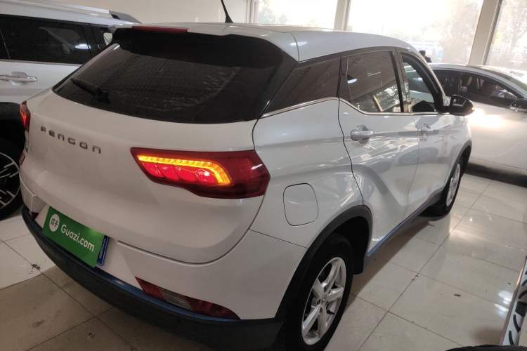 Used Dongfeng Fengon 500 2021 1.5L CVT Enjoyment Model Rear Right 45 Deg