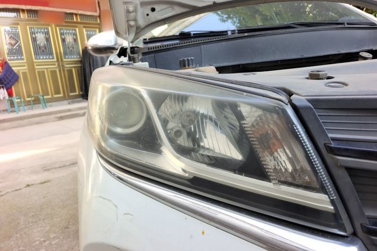 Used Dongfeng Fengon 500 2021 1.5L CVT Enjoyment Version Right Front Headlight